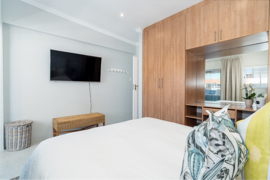 1 Bedroom Property for Sale in Green Point Western Cape